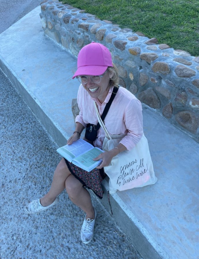 Please call 9 wine wine